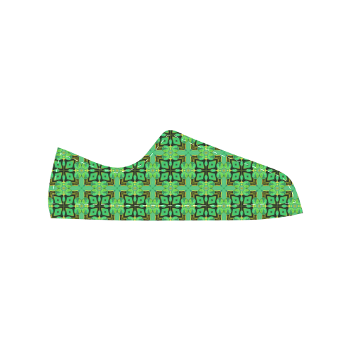 Green Gold Moroccan Lattice Diamonds Quilt Men's Classic Canvas Shoes (Model 018)