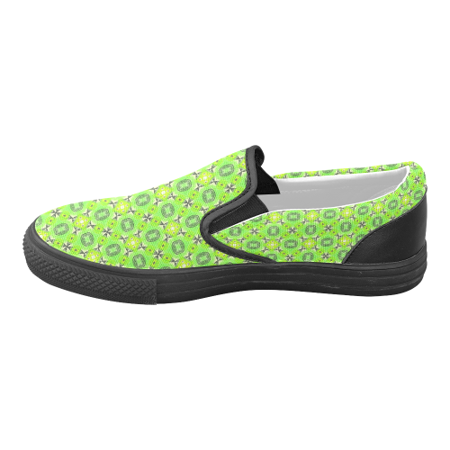 Vibrant Abstract Tropical Lime Foliage Lattice Men's Unusual Slip-on Canvas Shoes (Model 019)