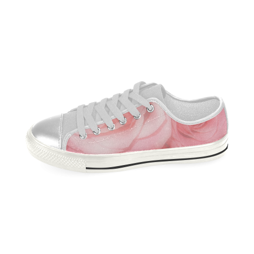 Bouquet of Pink Roses Soft Touch 1 Women's Classic Canvas Shoes (Model 018)