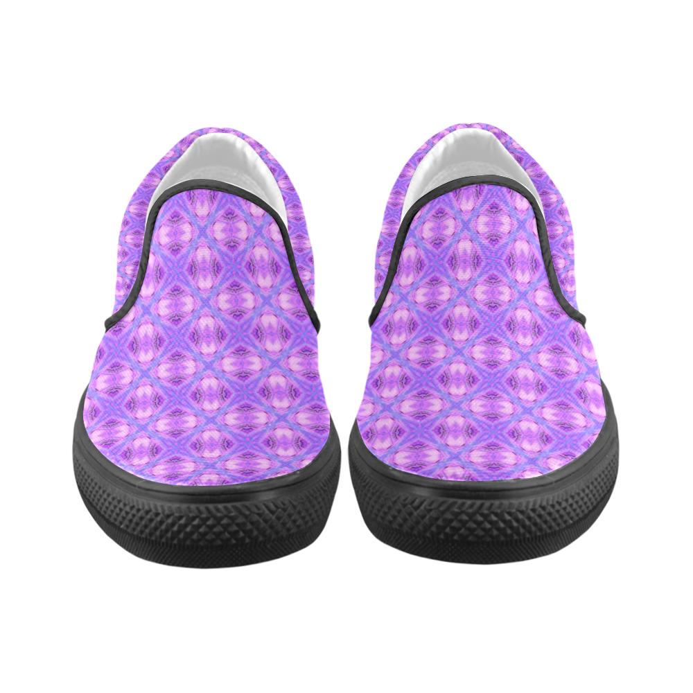 Vibrant Abstract Modern Violet Lavender Lattice Men's Unusual Slip-on Canvas Shoes (Model 019)