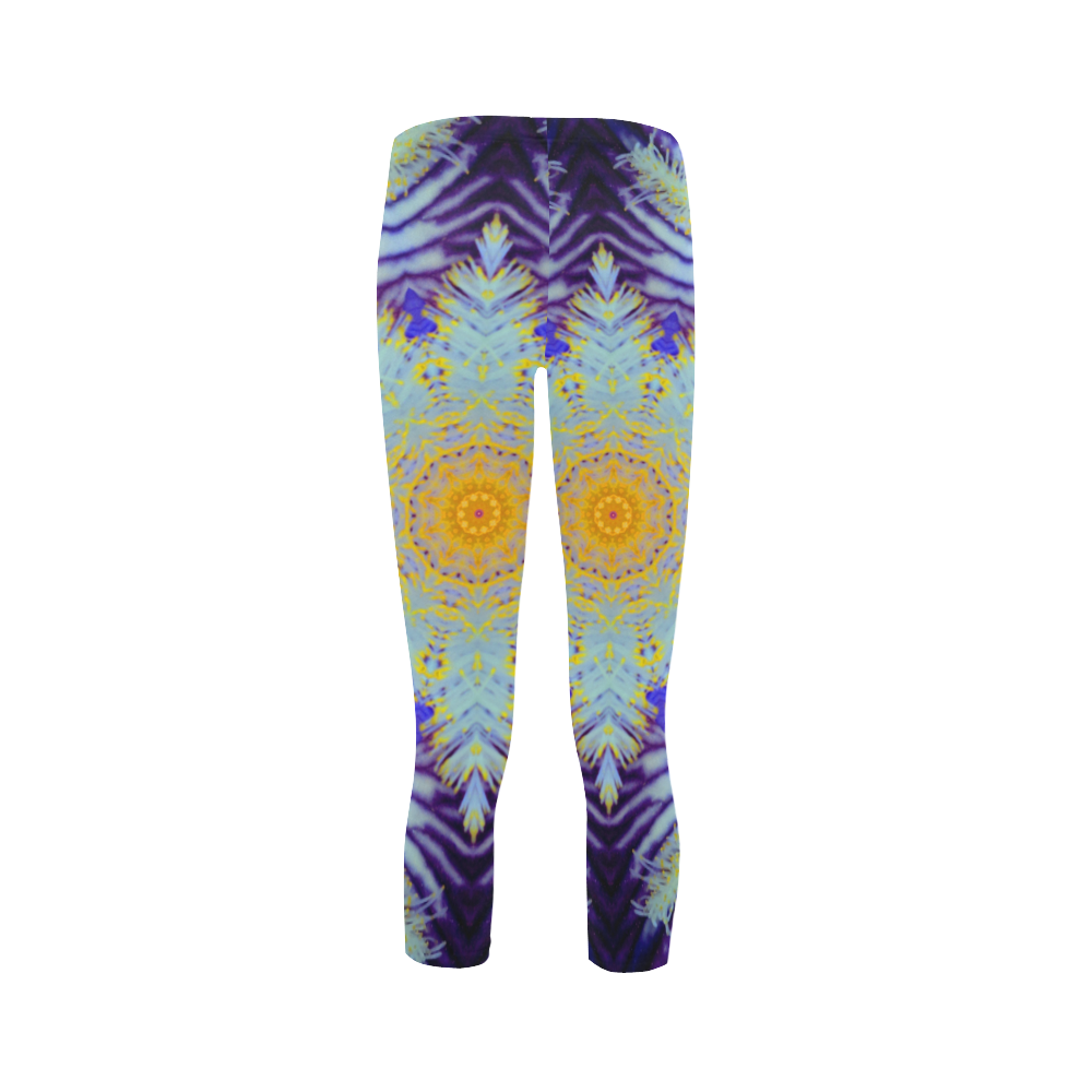 Tribal Sun Capri Legging (Model L02) | ID: D449356