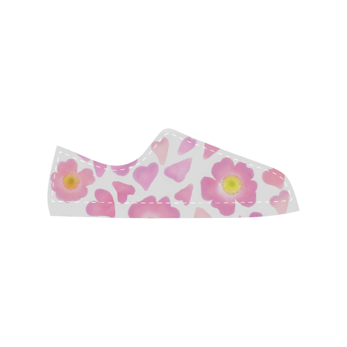 Hearts Of Wild Roses. Inspired by the Magic Island of Gotland. Women's Classic Canvas Shoes (Model 018)