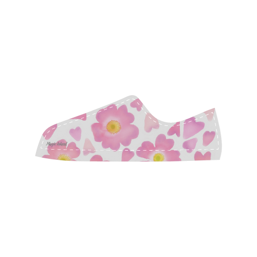 Hearts Of Wild Roses. Inspired by the Magic Island of Gotland. Women's Classic Canvas Shoes (Model 018)
