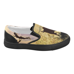 Dance with me in the night Women's Slip-on Canvas Shoes (Model 019)