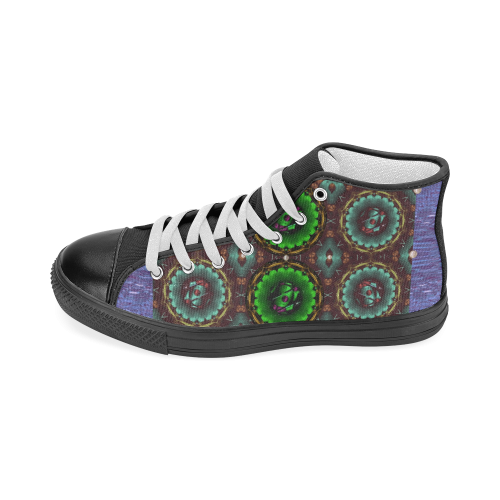 yin yang in art style and golden flowers Men’s Classic High Top Canvas Shoes (Model 017)