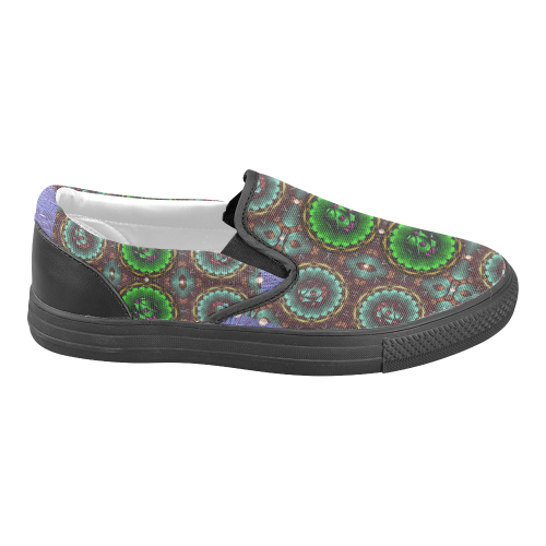 yin yang in art style and golden flowers Men's Unusual Slip-on Canvas Shoes (Model 019)