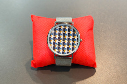 Men's Steel Bracelet Watch Without Numbers