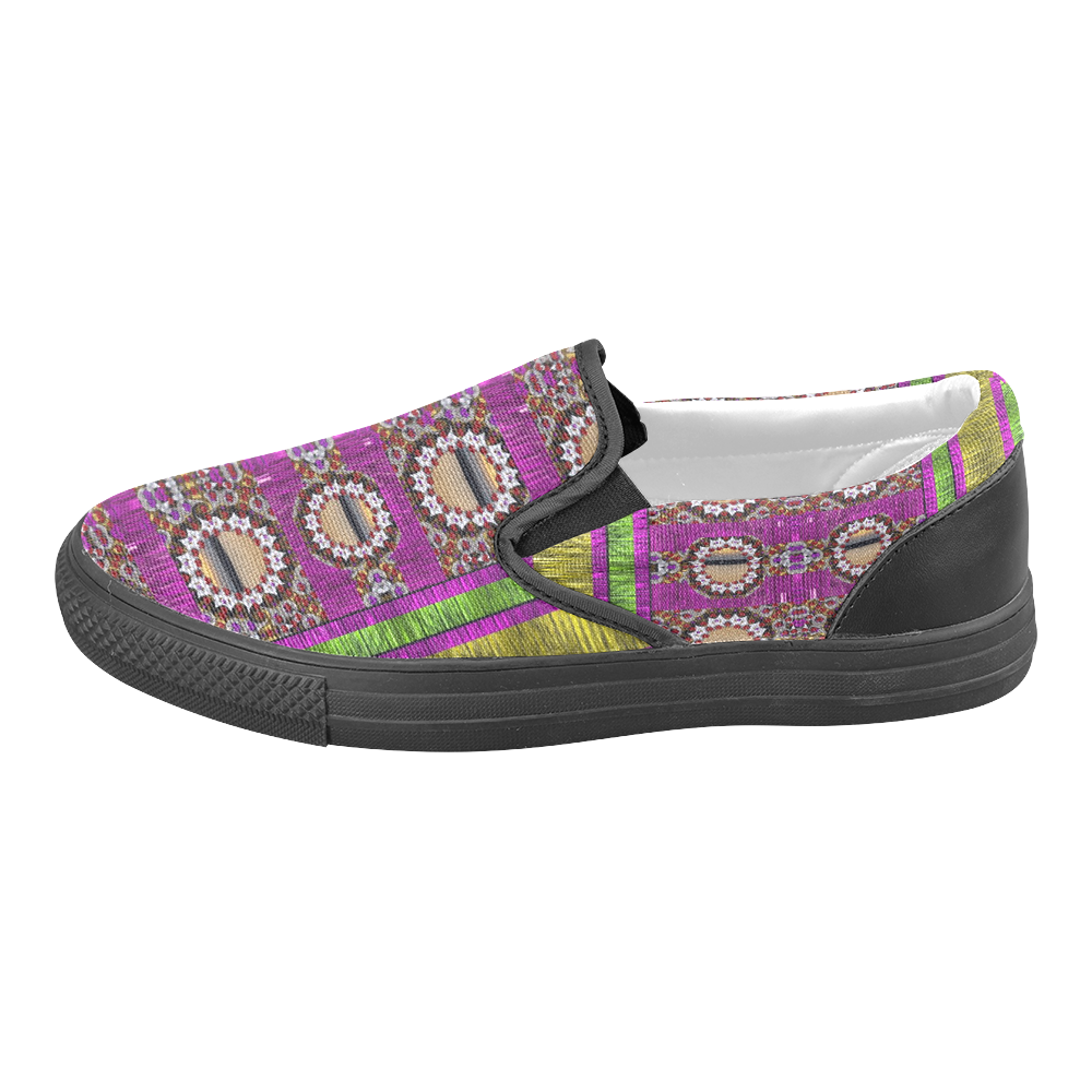 Rainbow love for the nature and sunset Men's Slip-on Canvas Shoes (Model 019)