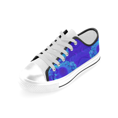 Mary's Veil Blue Fractal Abstract Men's Classic Canvas Shoes (Model 018)