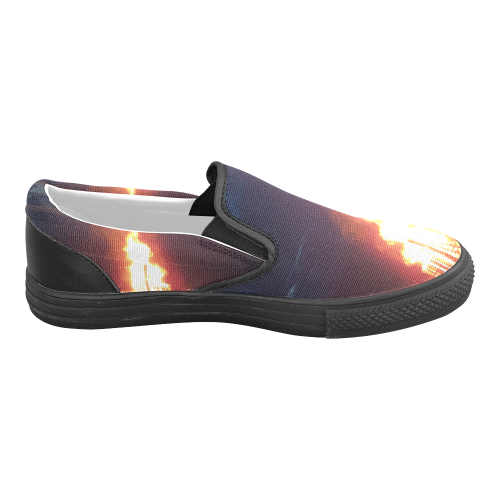 Beach Bonfire Blazing Women's Unusual Slip-on Canvas Shoes (Model 019)