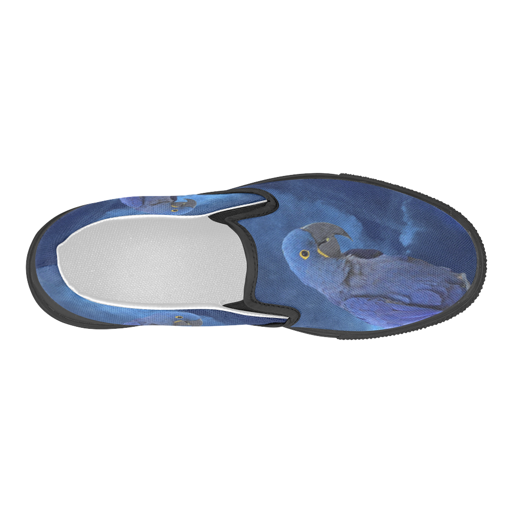 Hyacinth Macaw Women's Slip-on Canvas Shoes (Model 019)