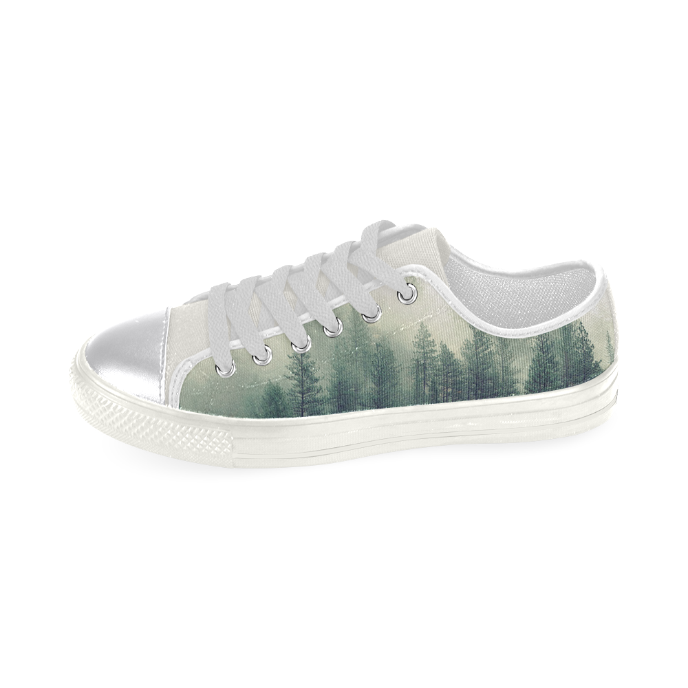 Calming Green Nature Forest Scene Misty Foggy Women's Classic Canvas Shoes (Model 018)