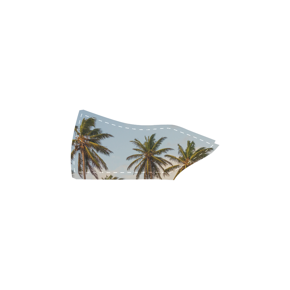 Chilling Tropical Palm Trees Blue Sky Scene Men's Slip-on Canvas Shoes (Model 019)