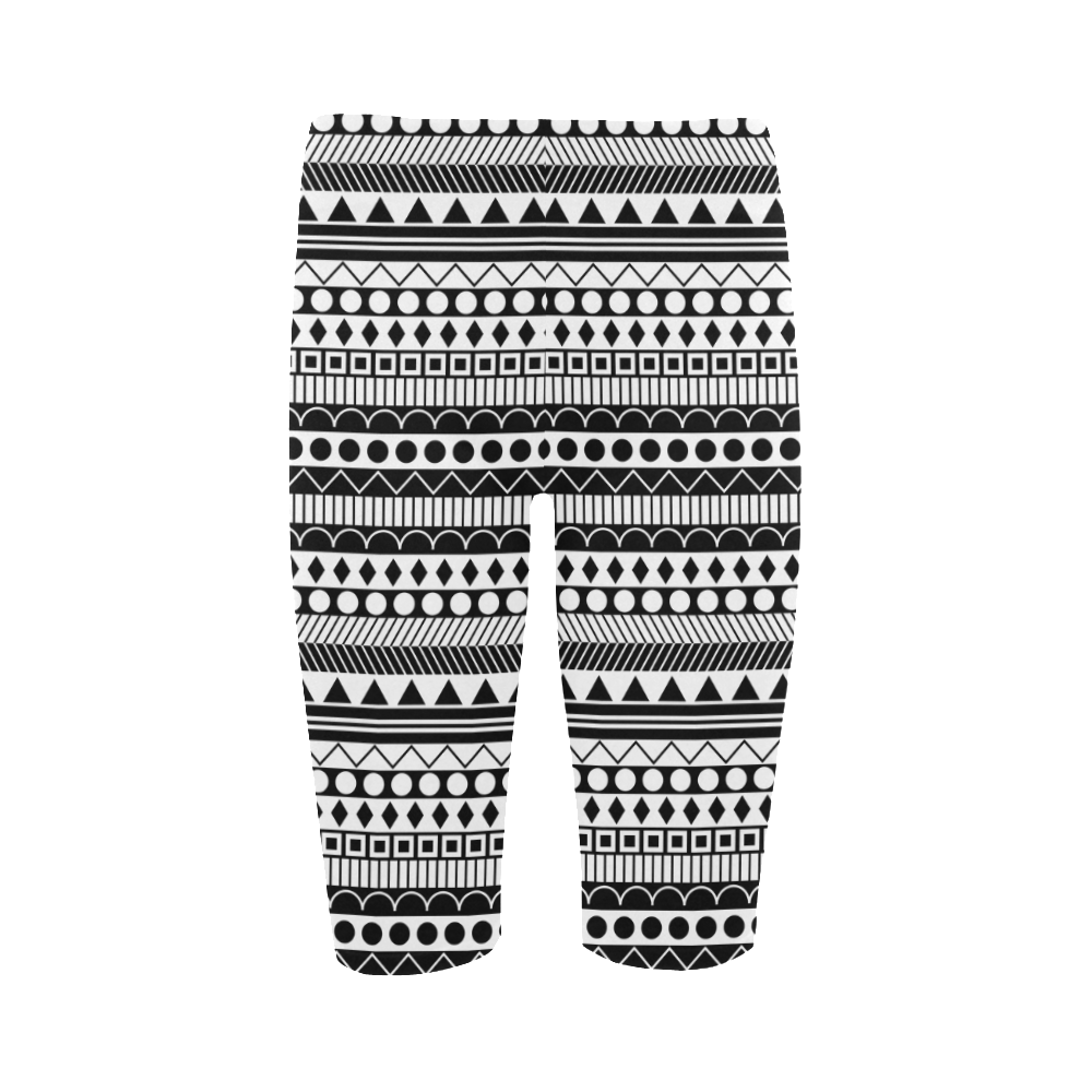 Black And White Funky Stripes By Artformdesigns Hestia Cropped Leggings Model L03 Id D643247 1767