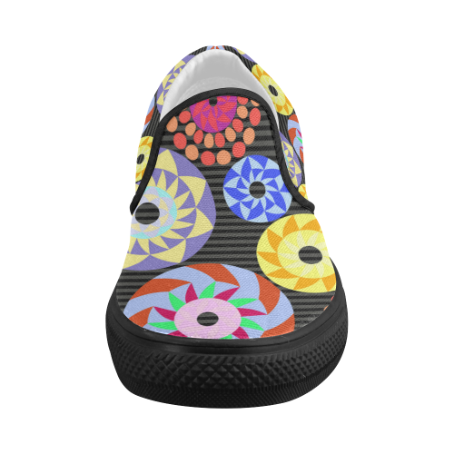 Colorful Retro Circular Pattern Women's Slip-on Canvas Shoes (Model 019)