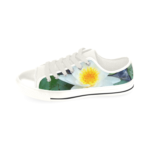 Waterlily Men's Classic Canvas Shoes/Large Size (Model 018)