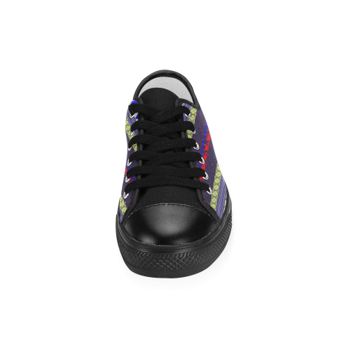 Colorful Geometric Horizontal Pattern Men's Classic Canvas Shoes (Model 018)
