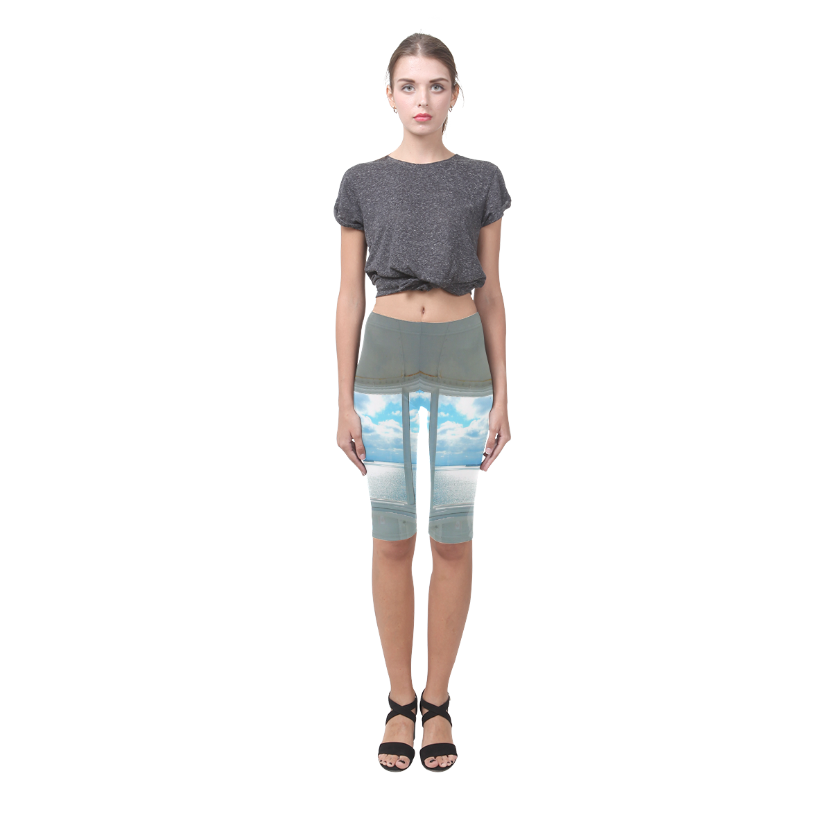 Lighthouse View Hestia Cropped Leggings (Model L03)