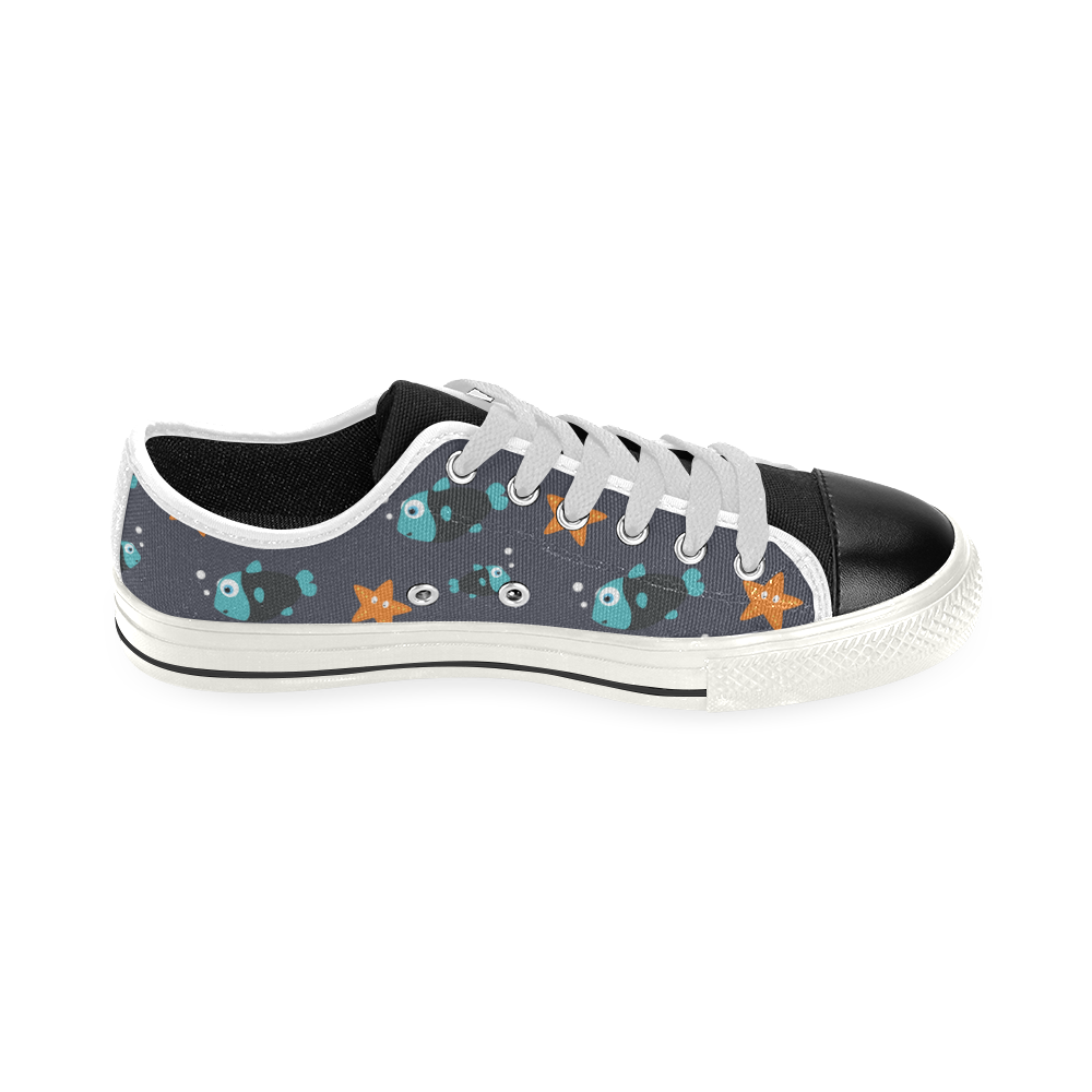 Blue fish and starfish   - sea and fish Men's Classic Canvas Shoes (Model 018)