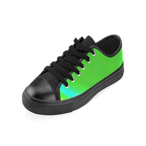 Multicolor Shimmering Fractal Design Men's Classic Canvas Shoes/Large Size (Model 018)