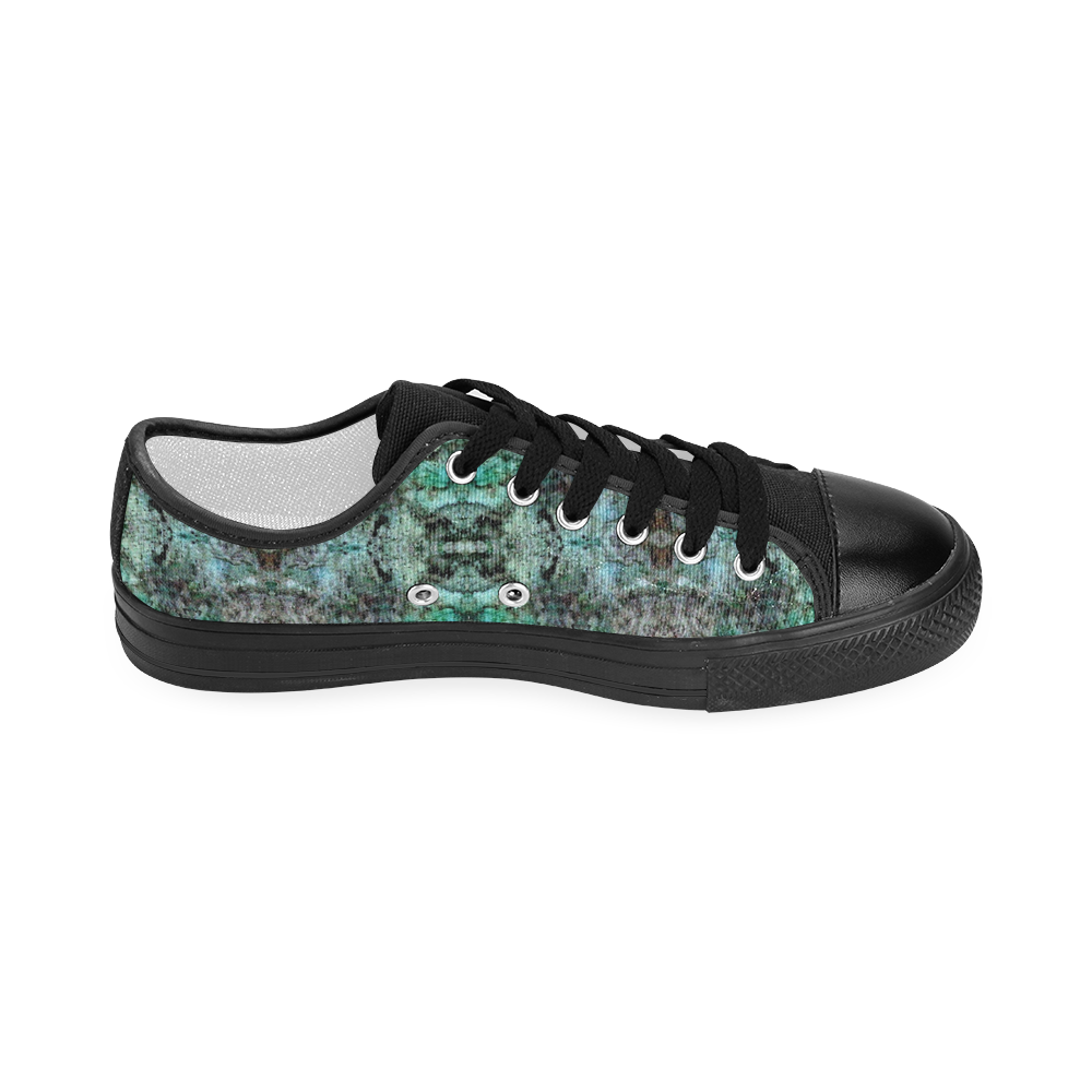 Green Black Gothic Pattern Women's Classic Canvas Shoes (Model 018)