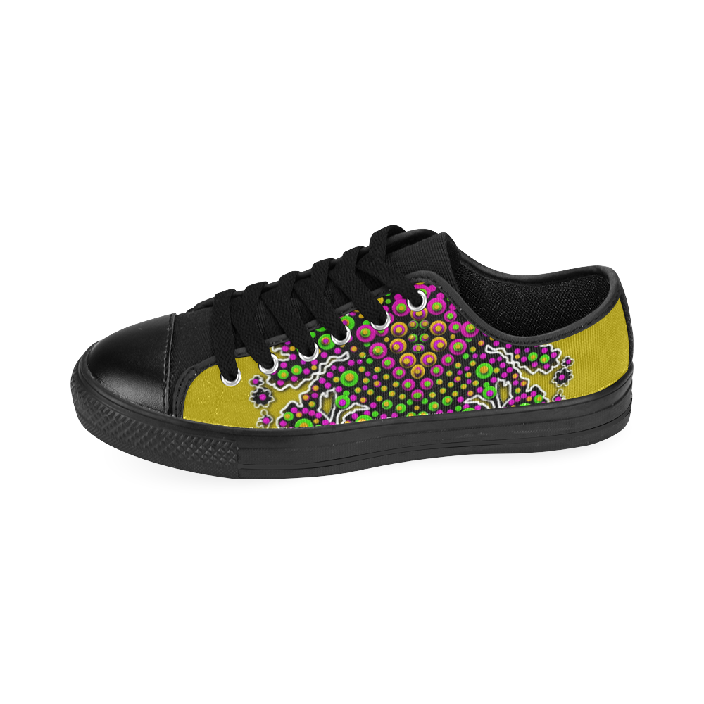 Fantasy flower peacock Mermaid with  pop art Men's Classic Canvas Shoes/Large Size (Model 018)
