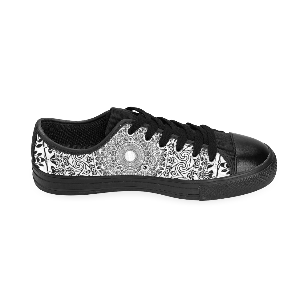 Deep black and white  mandala Men's Classic Canvas Shoes/Large Size (Model 018)