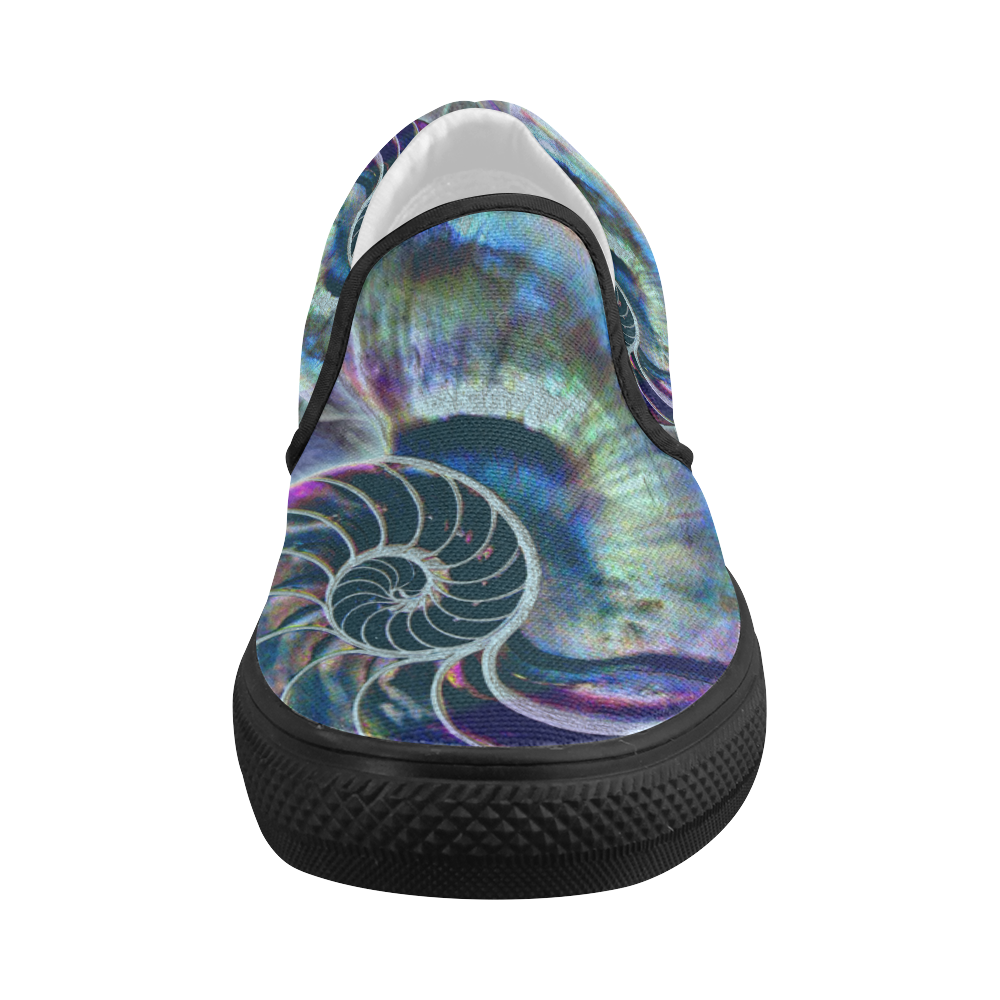 Wonderful Iridescent SHELL SNAIL Women's Slip-on Canvas Shoes (Model 019)