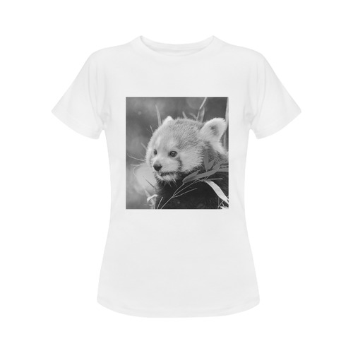 red panda b&w Women's Classic T-Shirt (Model T17）
