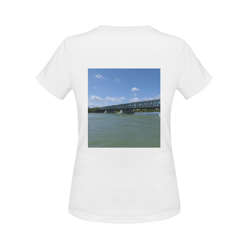Austria-waterways on the Danube Women's Classic T-Shirt (Model T17）