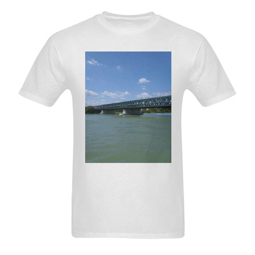 Austria-waterways on the Danube Sunny Men's T- shirt (Model T06)
