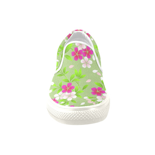 Holiday Vintage Japanese Floral Pattern Women's Unusual Slip-on Canvas Shoes (Model 019)