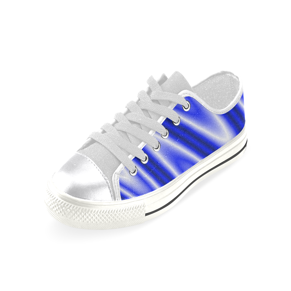 Blue  Zig Zags Women's Classic Canvas Shoes (Model 018)