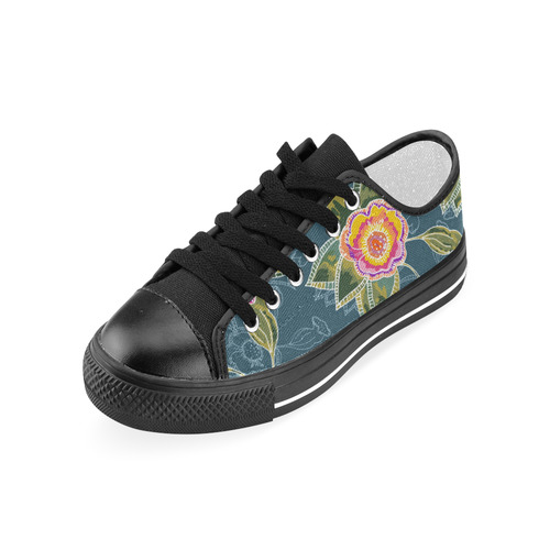 Floral Fantsy Pattern Men's Classic Canvas Shoes (Model 018)