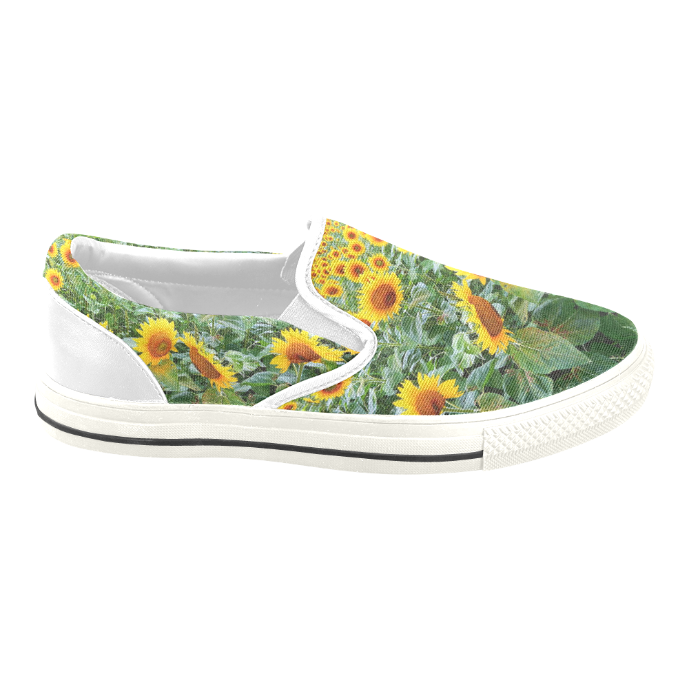 Sunflower Field Men's Unusual Slip-on Canvas Shoes (Model 019)