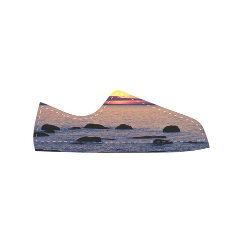 Summer's Glow Men's Classic Canvas Shoes/Large Size (Model 018)