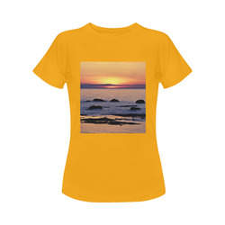 Summer's Glow Women's Classic T-Shirt (Model T17）
