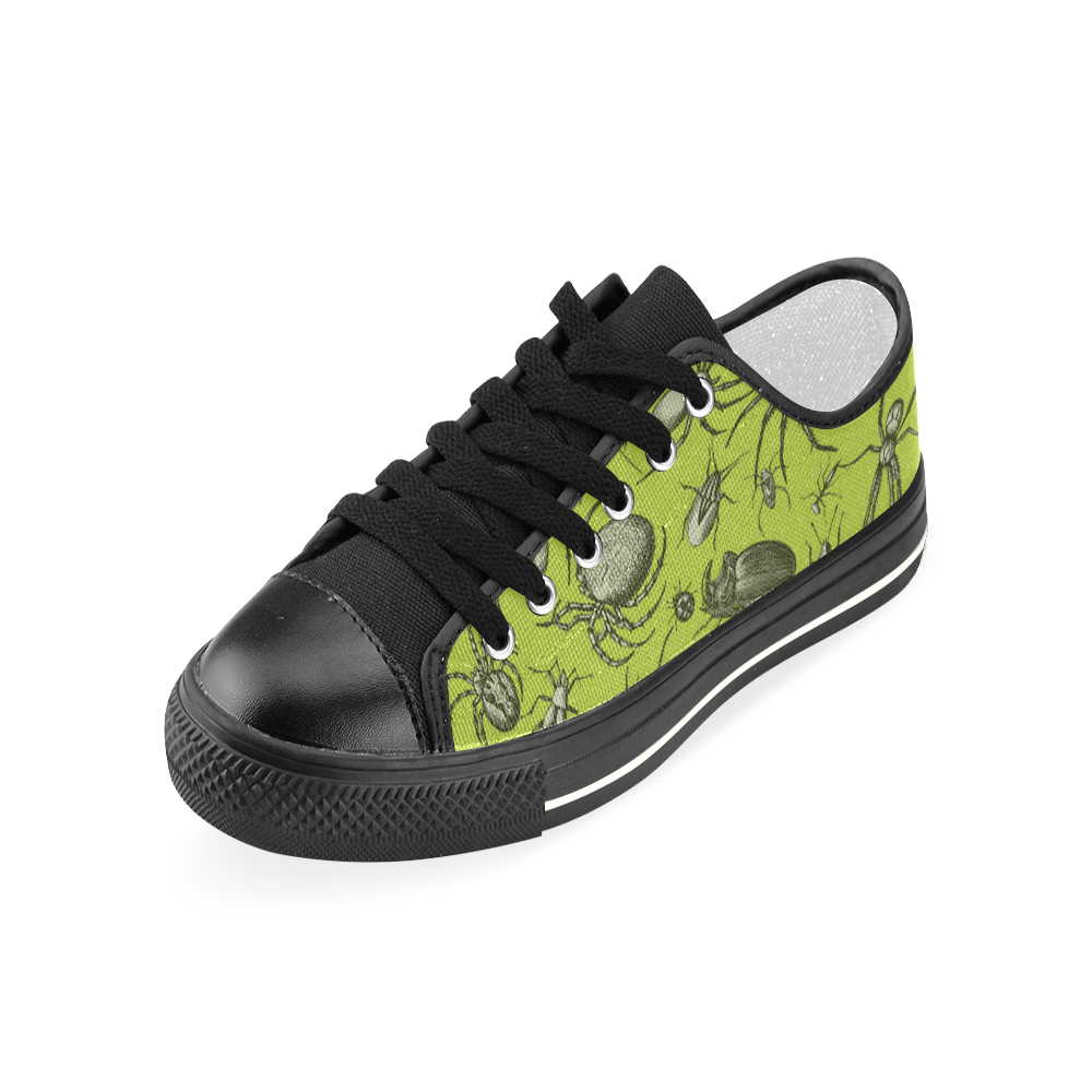 insects spiders creepy crawlers halloween green Women's Classic Canvas Shoes (Model 018)