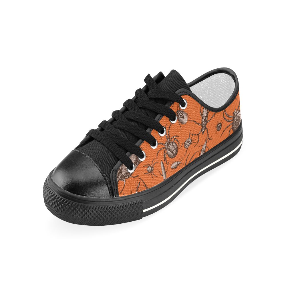 beetles spiders creepy crawlers insects halloween Women's Classic Canvas Shoes (Model 018)