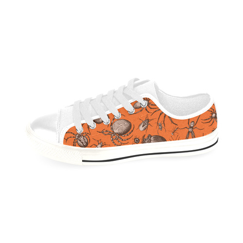 beetles spiders creepy crawlers bugs halloween Men's Classic Canvas Shoes/Large Size (Model 018)