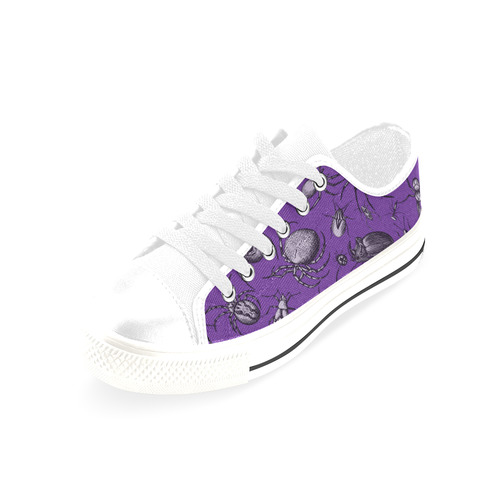 spiders creepy crawlers bugs purple halloween Men's Classic Canvas Shoes/Large Size (Model 018)