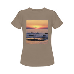 Summer's Glow Women's Classic T-Shirt (Model T17）