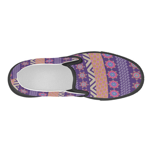 Colorful Winter Pattern Women's Slip-on Canvas Shoes (Model 019)