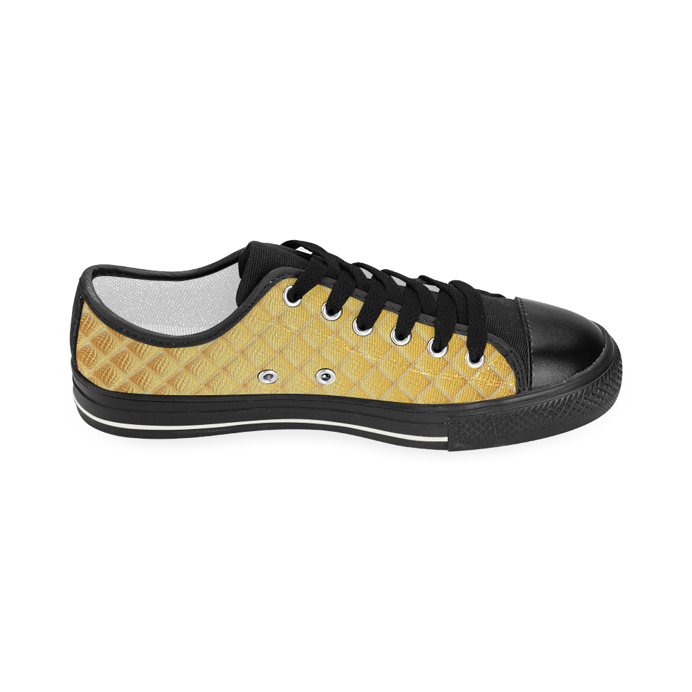 Gleaming Golden Plate Women's Classic Canvas Shoes (Model 018)