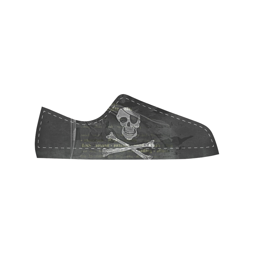 Vintage Skull Pirates Flag Men's Classic Canvas Shoes/Large Size (Model 018)