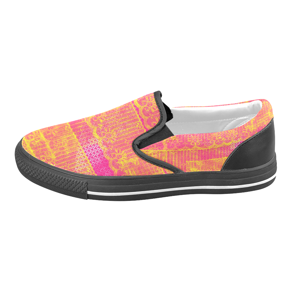 Yellow and Magenta Lace Texture Men's Slip-on Canvas Shoes (Model 019)