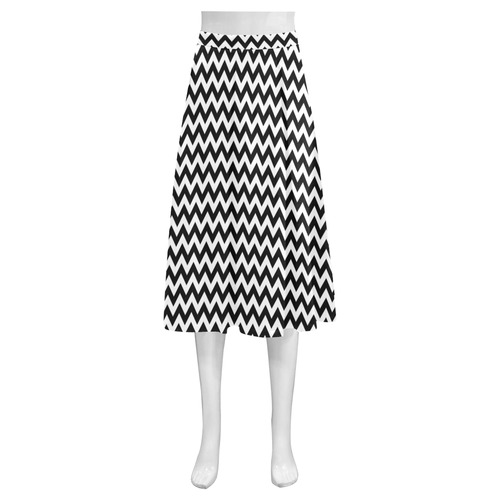 white black zigzag chevron pattern Mnemosyne Women's Crepe Skirt (Model D16)