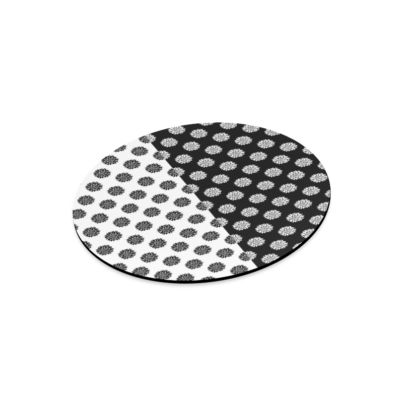 black and white peonies Round Mousepad
