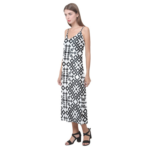 blackwhite1 V-Neck Open Fork Long Dress(Model D18)