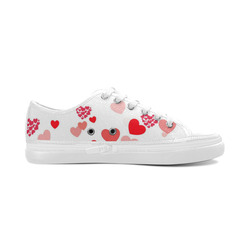 lovely Valentine-Hearts red Women's Canvas Zipper Shoes/Large Size (Model 001)